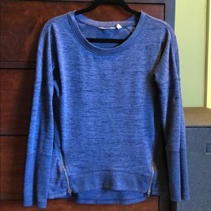 Athleta sweatshirt top